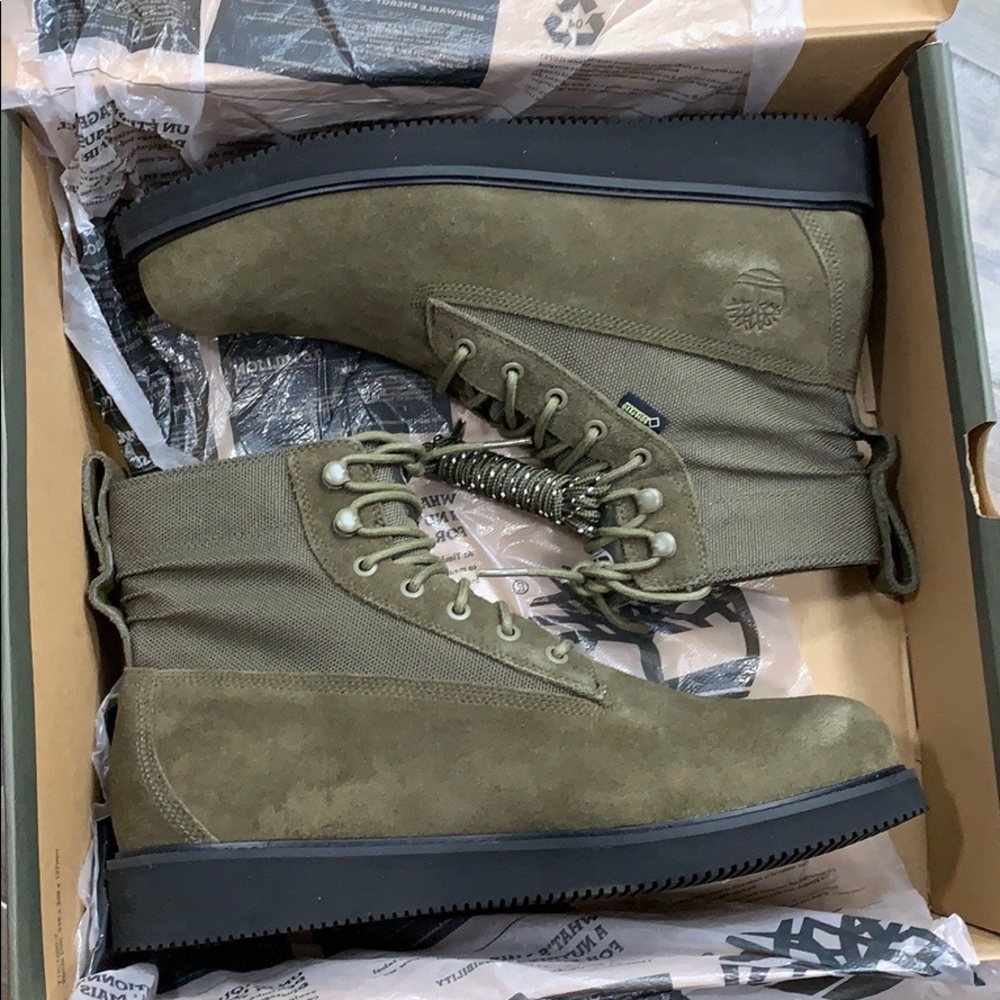 TIMBERLAND 6 IN PREMIUM VIBRAM WATERPROOF MID BOOT - Picture 7 of 16
